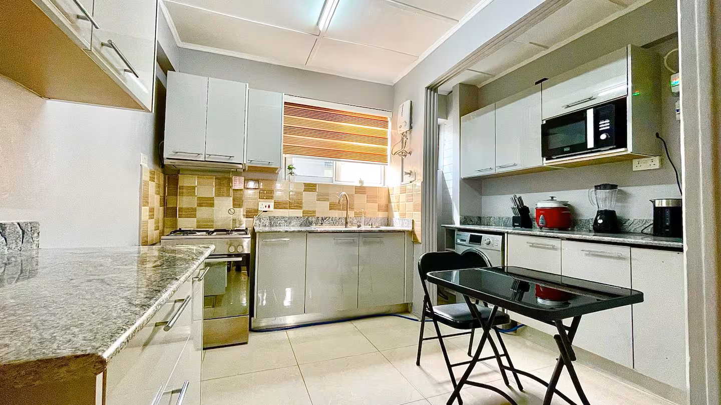 Standard well furbished kitchen